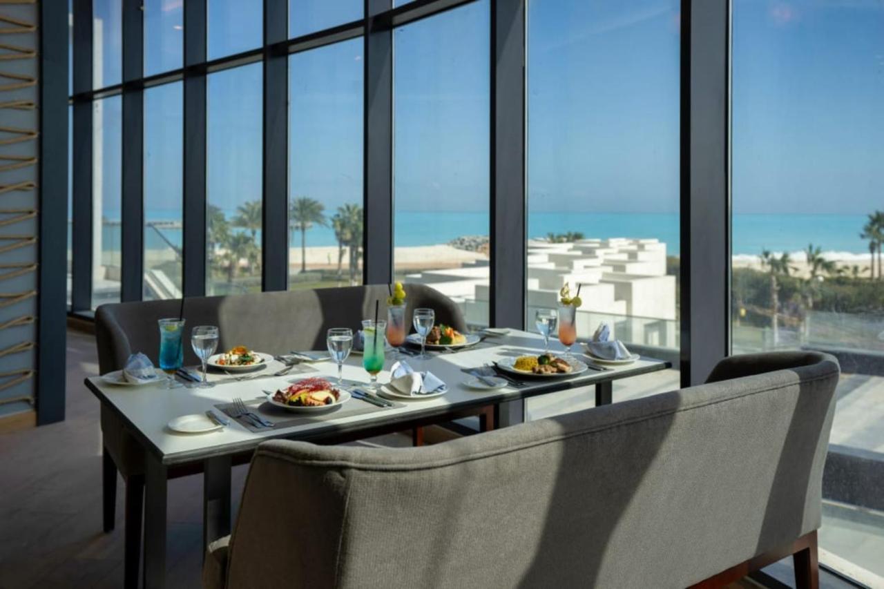 Rixos Premium Alamein El Alamein Exteriér fotografie The View
